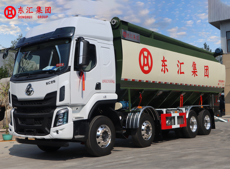 东汇饲料运输车